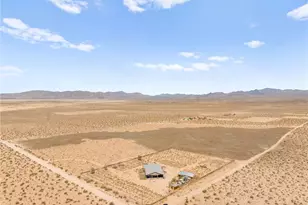 36990 Cambria Rd, Lucerne Valley, CA 92356 - Photo 4