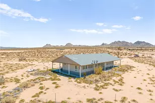 36990 Cambria Rd, Lucerne Valley, CA 92356 - Photo 46