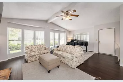 24600 Mountain Avenue #18, Hemet, CA 92544 - Photo 2