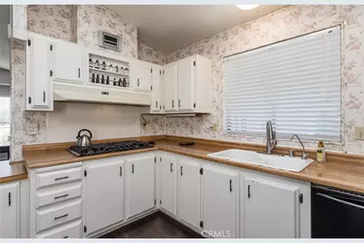 24600 Mountain Avenue #18, Hemet, CA 92544 - Photo 8