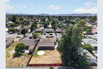 26296 Investors Place, Hemet, CA 92544 - Photo 22