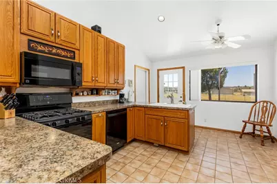 49585 Flightline Way, Aguanga, CA 92536 - Photo 46