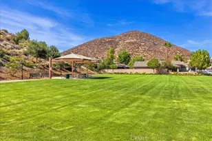 28984 Escalante Rd, Menifee, CA 92587 - Photo 40