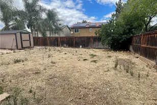 39253 Cayman Ct, Murrieta, CA 92563 - Photo 4