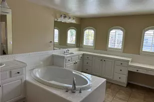 45486 Olive Ct, Temecula, CA 92592 - Photo 18