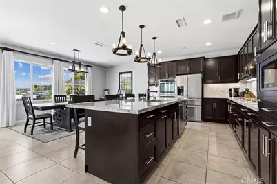 34502 Serdonis St, Temecula, CA 92592 - Photo 2