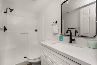 750 Augusta, Hemet, CA 92545 - Photo 18