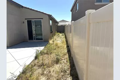 1289 Kingfisher, Hemet, CA 92545 - Photo 36