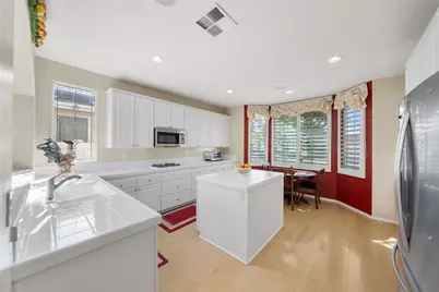 30403 Ambercorn, Murrieta, CA 92563 - Photo 10