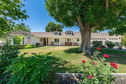 24425 Epson Court, Murrieta, CA 92562 - Photo 2