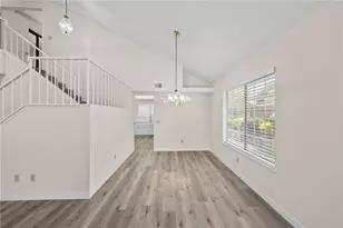 24784 Half Dome Ct, Murrieta, CA 92562 - Photo 6
