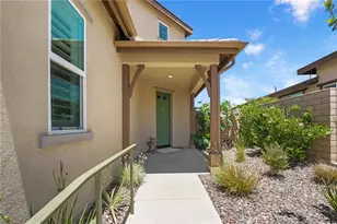 32042 Hyacinth Wy, Temecula, CA 92591 - Photo 2
