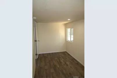 4015 Mountain  Dr #29, San Bernardino, CA 92407 - Photo 8