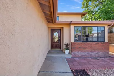 30127 White Wake, Canyon Lake, CA 92587 - Photo 2