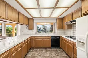 30127 White Wake, Canyon Lake, CA 92587 - Photo 16