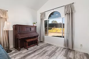 41760 Bargil Ct, Temecula, CA 92591 - Photo 6