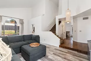 41760 Bargil Ct, Temecula, CA 92591 - Photo 4