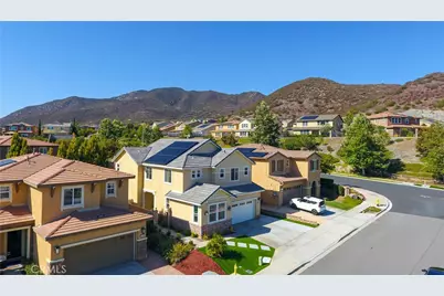 364 Misaki, Fallbrook, CA 92028 - Photo 2