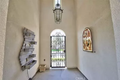81968 Contento, La Quinta, CA 92253 - Photo 8