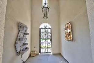 81968 Contento, La Quinta, CA 92253 - Photo 8