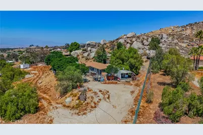 22740 Ramona, Nuevo, CA 92567 - Photo 2