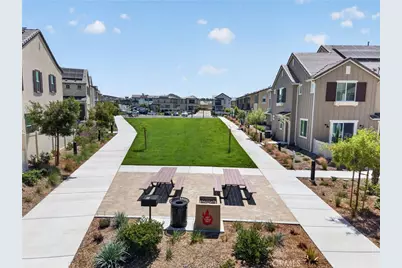 32486 Tannat Drive, Temecula, CA 92591 - Photo 38