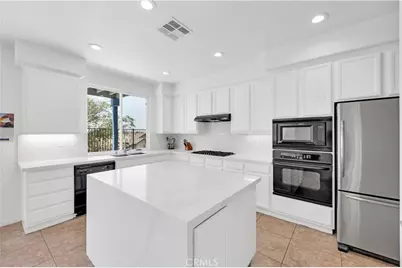 28195 Juniper Tree, Menifee, CA 92585 - Photo 16