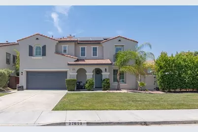 27673 Dogwood, Murrieta, CA 92562 - Photo 2