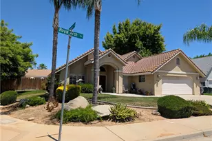 639 Royal Arch Ct, Merced, CA 95340 - Photo 2