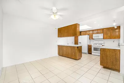 1348 Pepper Tree, Hemet, CA 92545 - Photo 8