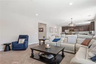 34109 Kensington St, Murrieta, CA 92563 - Photo 6