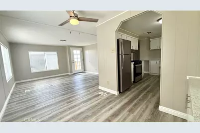 881 N Lake Street #69, Hemet, CA 92544 - Photo 12