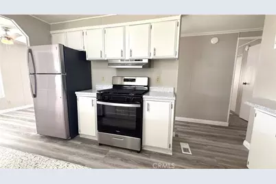 881 N Lake Street #69, Hemet, CA 92544 - Photo 16
