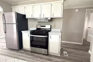 881 N Lake Street, Hemet, CA 92544 - Photo 16