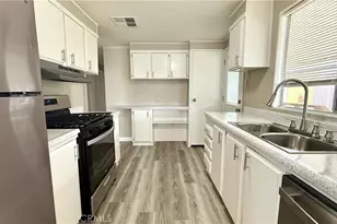 881 N Lake Street, Hemet, CA 92544 - Photo 20
