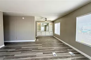 881 N Lake Street, Hemet, CA 92544 - Photo 10