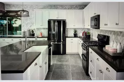 30835 Nature Road, Murrieta, CA 92563 - Photo 12