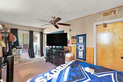 1420 W Whittier, Hemet, CA 92543 - Photo 18