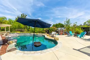 41762 Humber Dr, Temecula, CA 92591 - Photo 32
