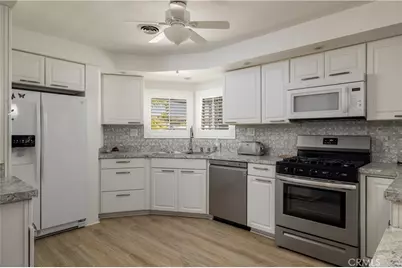 38230 Calle Arrebol, Murrieta, CA 92563 - Photo 14