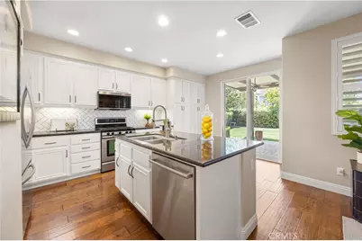 28536 Plymouth Way, Temecula, CA 92591 - Photo 10