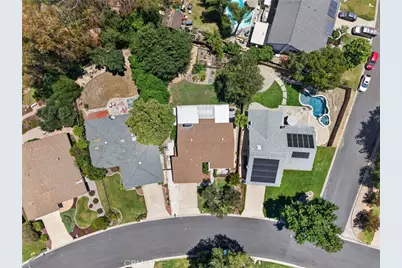 30180 Villa Alturas Drive, Temecula, CA 92592 - Photo 48