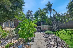 30180 Villa Alturas Dr, Temecula, CA 92592 - Photo 40
