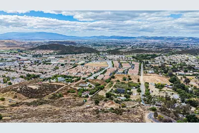 35911 Duster, Murrieta, CA 92562 - Photo 4