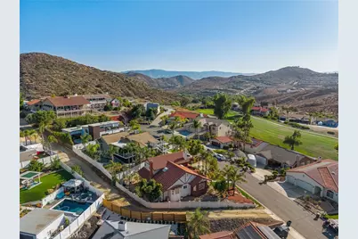 22627 Calcutta, Canyon Lake, CA 92587 - Photo 26