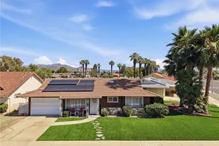 1381 Amberwood, Hemet, CA 92543 - Photo 2