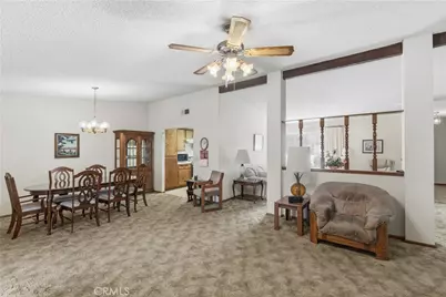 726 Piccadilly Square, Hemet, CA 92544 - Photo 4