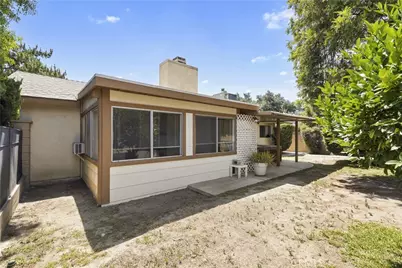 726 Piccadilly Square, Hemet, CA 92544 - Photo 28