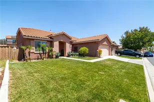 217 La Amistad, Hemet, CA 92545 - Photo 4
