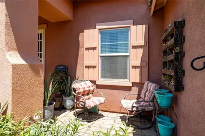 217 La Amistad, Hemet, CA 92545 - Photo 6